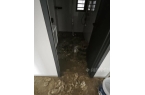 泡！业主崩溃：全屋都是无法接受爱游戏ay